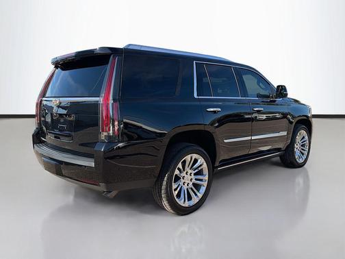 2020 Cadillac Escalade Premium Luxury