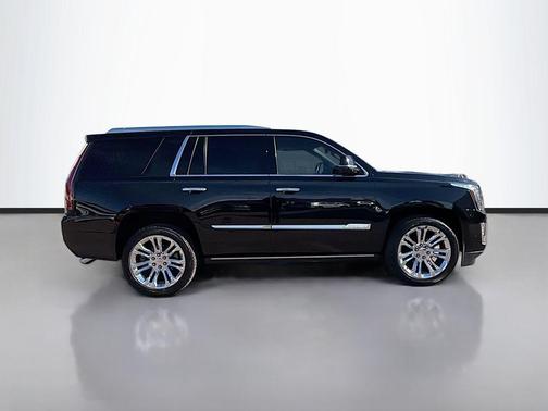 2020 Cadillac Escalade Premium Luxury