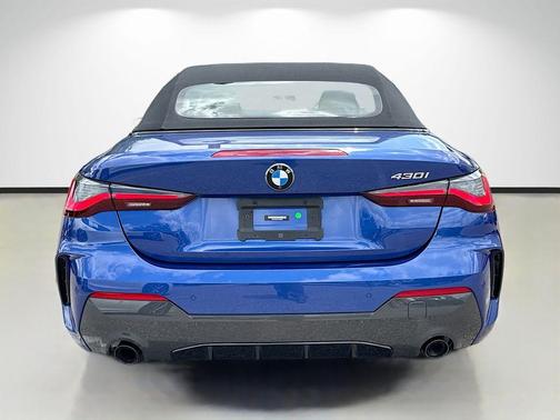 Portimao Blue Metallic 2023 BMW 430 i