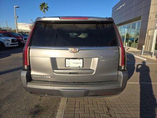 2020 Cadillac Escalade ESV Premium Luxury