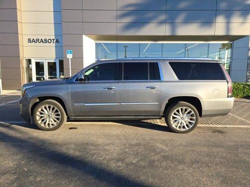 2020 Cadillac Escalade ESV Premium Luxury