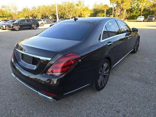 2019 Mercedes-Benz S-Class S 560