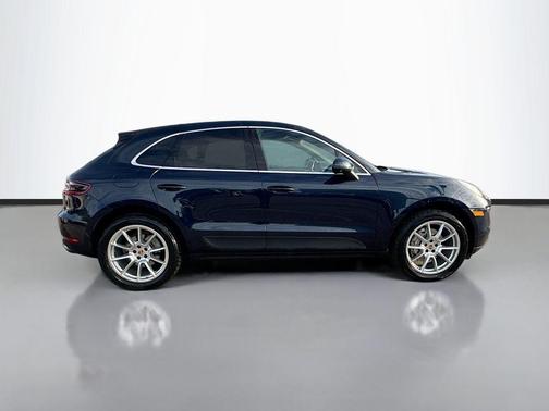 2017 Porsche Macan S