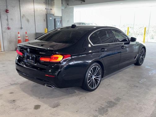 Black Sapphire Metallic 2023 BMW 530 i