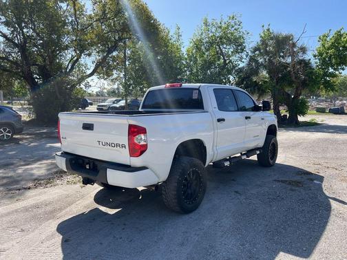 2020 Toyota Tundra SR5