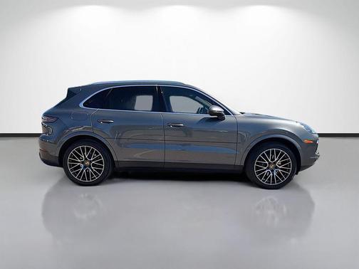 2019 Porsche Cayenne Base