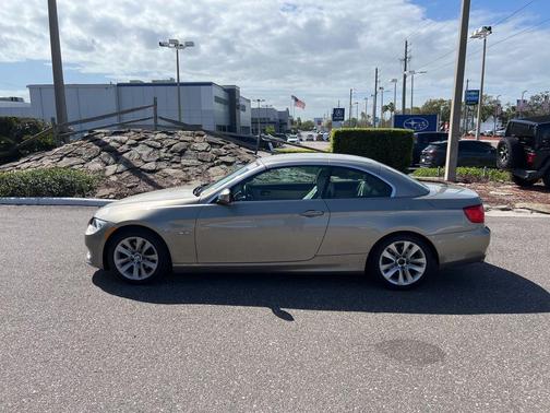 2011 BMW 328 i