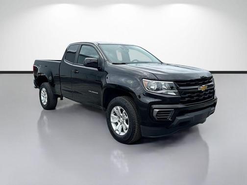Black 2022 Chevrolet Colorado LT