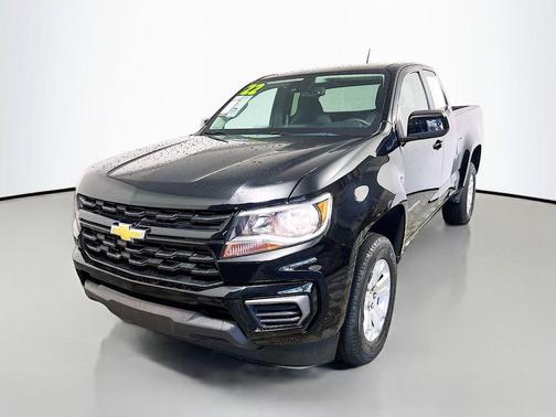 Black 2022 Chevrolet Colorado LT