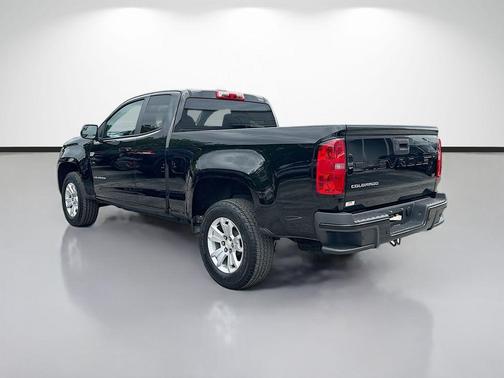 Black 2022 Chevrolet Colorado LT