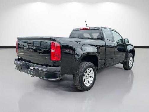 Black 2022 Chevrolet Colorado LT