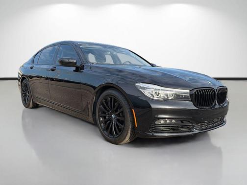 2018 BMW 740 i
