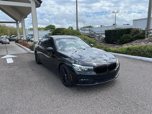 2018 BMW 740 i
