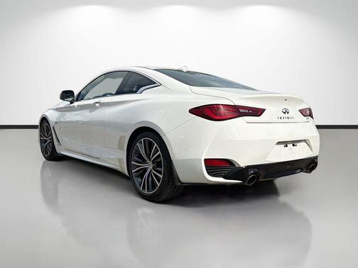 2019 INFINITI Q60 3.0t LUXE