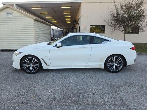 2019 INFINITI Q60 3.0t LUXE