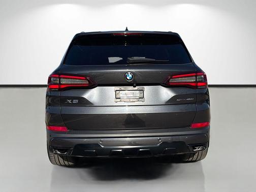 Dark Graphite Metallic 2023 BMW X5 sDrive40i