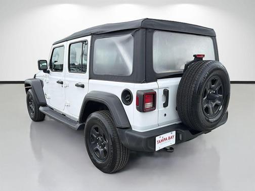 Bright White Clearcoat 2019 Jeep Wrangler Unlimited Sport