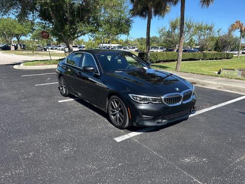 Black Sapphire Metallic 2020 BMW 330 i