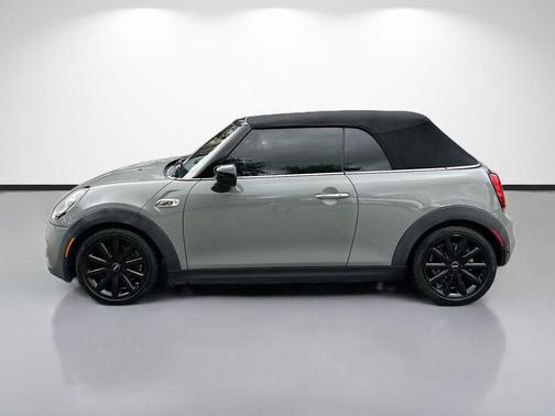 Moonwalk Gray Metallic 2020 MINI Convertible Cooper S
