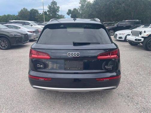 Moonlight Blue Metallic 2018 Audi Q5 2.0T Premium Plus