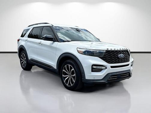 Star White 2020 Ford Explorer ST