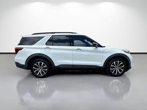 Star White 2020 Ford Explorer ST