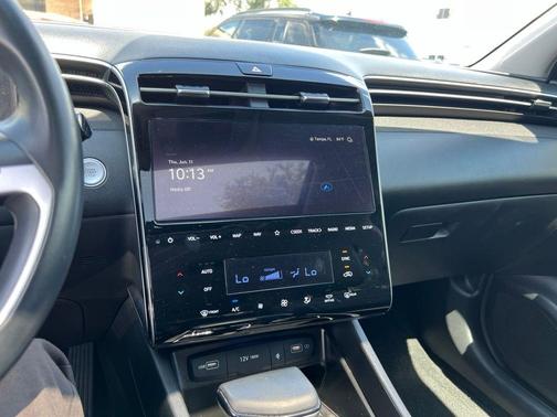 Black Pearl 2024 Hyundai TUCSON SEL