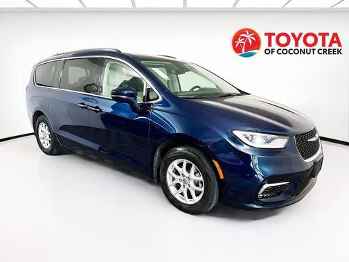 2021 Chrysler Pacifica Touring-L