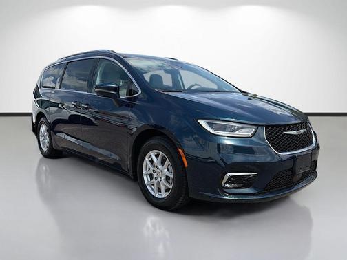 2021 Chrysler Pacifica Touring-L