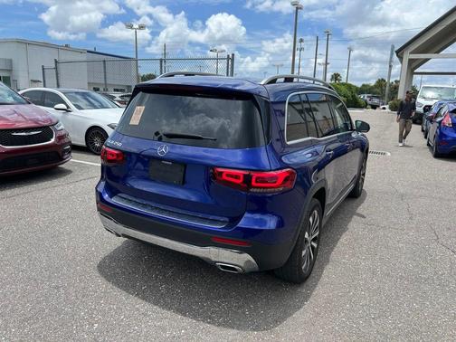 Galaxy Blue Metallic 2022 Mercedes-Benz GLB 250 Base