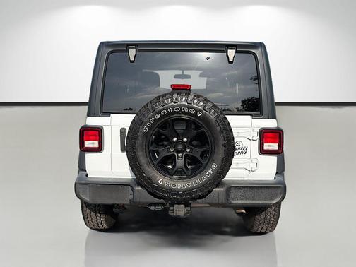 2021 Jeep Wrangler Sport