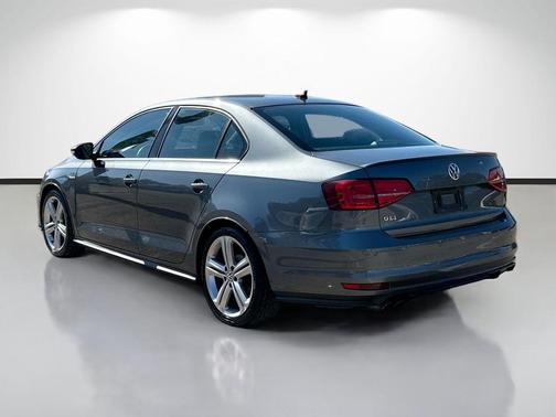 2017 Volkswagen Jetta GLI
