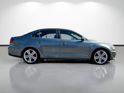 2017 Volkswagen Jetta GLI