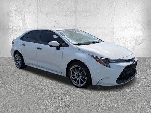 Super White 2021 Toyota Corolla LE