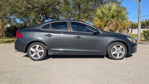 2013 Volvo S60 T5