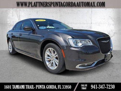 2021 Chrysler 300 Touring