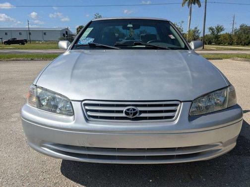 2000 Toyota Camry
