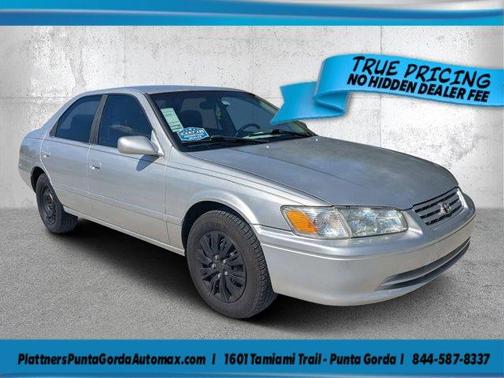 2000 Toyota Camry