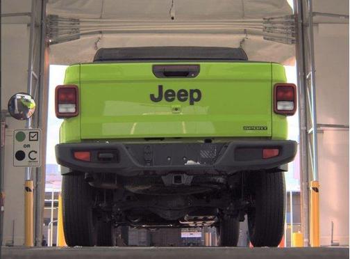 2021 Jeep Gladiator Sport