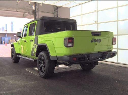 2021 Jeep Gladiator Sport
