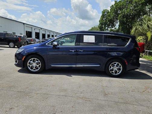 2017 Chrysler Pacifica Limited