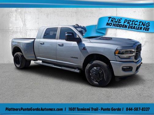 Billet Silver Metallic Clearcoat 2024 RAM 3500 Laramie