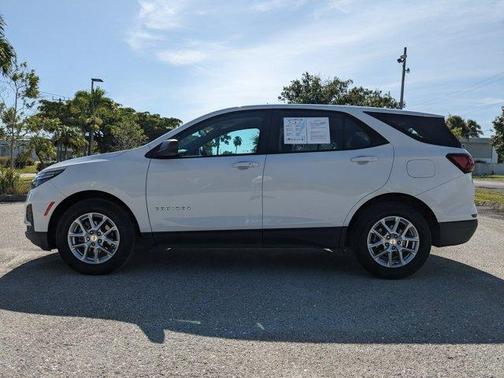 2022 Chevrolet Equinox LS
