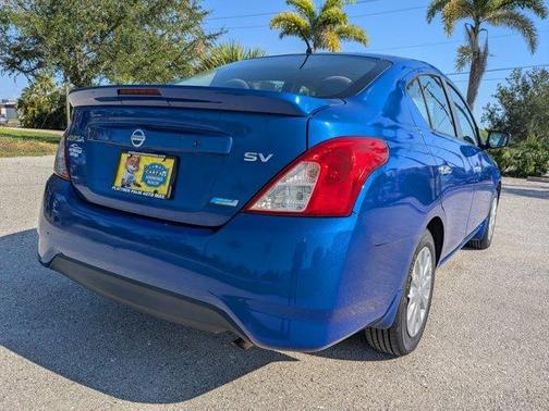 2015 Nissan Versa 1.6 SV