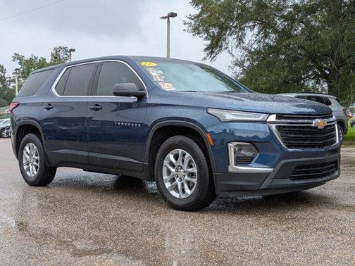 2022 Chevrolet Traverse LS