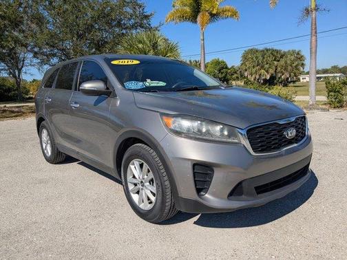 2019 Kia Sorento LX V6