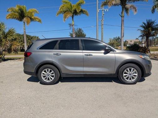 2019 Kia Sorento LX V6