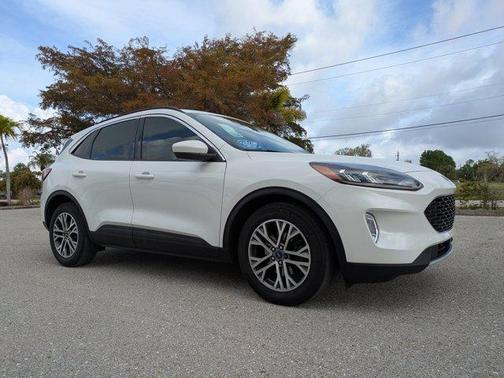 2022 Ford Escape SEL