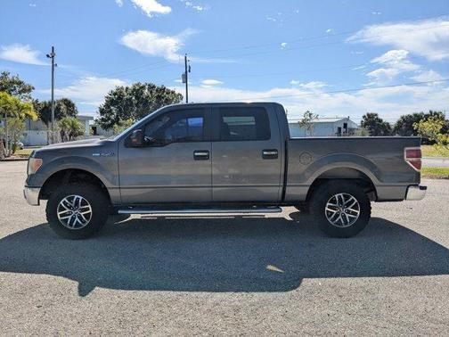 2010 Ford F-150 XLT SuperCrew