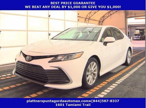 2024 Toyota Camry LE